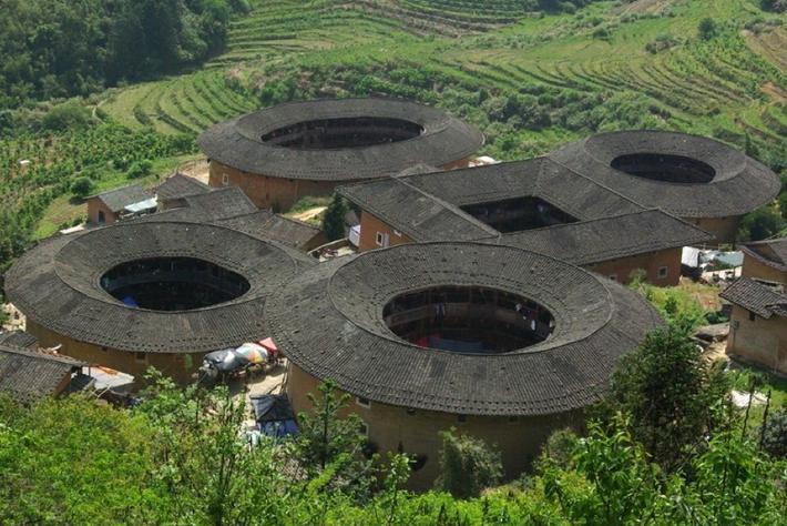 中式版筑墙建筑工艺欣赏1 中式设计风格的古建土楼